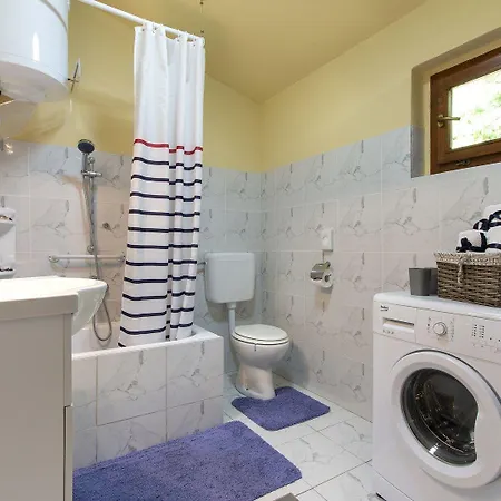 Erin Appartement *